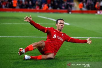 Liverpool tidak tampilkan Thiago dan Henderson melawan Spurs