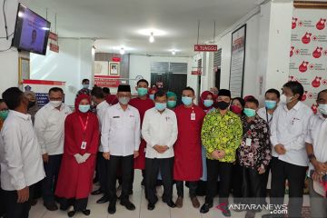 JK tinjau unit donor daerah di PMI Pontianak