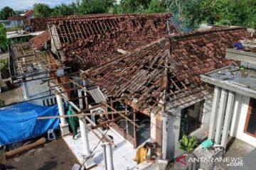 Dampak Angin Puting Beliung Di Jombang