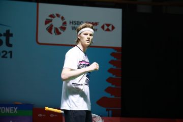 Cedera Lee amankan Antonsen ke semifinal Kejuaraan Dunia BWF