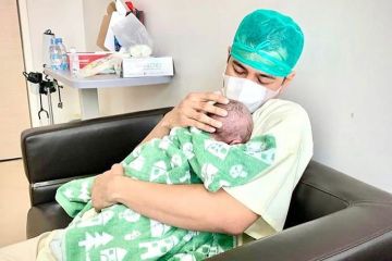 Raffi Ahmad - Nagita Slavina umumkan kelahiran anak kedua