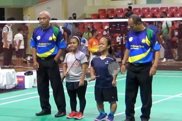 Papua sabet satu medali emas para bulu tangkis kelas SS6 putri