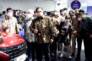 Menko Perekonomian buka pameran otomotif GIIAS 2021