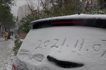 Beijing sambut salju pertama musim dingin tahun ini