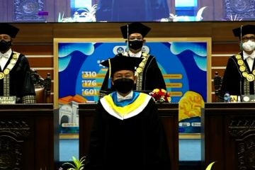 Ignasius Jonan terima gelar kehormatan Doktor Honoris Causa