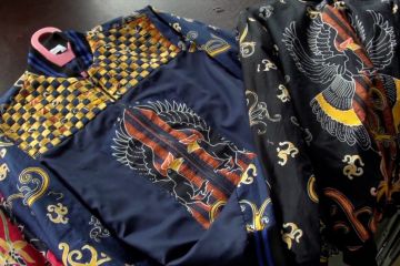 Jaket Dare Talawang karya SMK Palangka Raya menembus Eropa