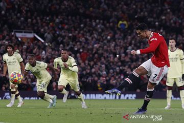 Manchester United taklukan Arsenal 3-2