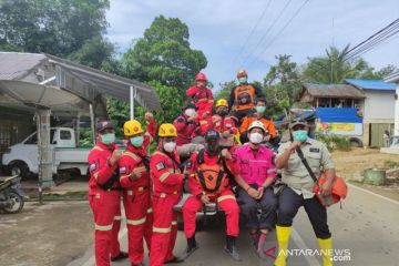 Adaro kirim tim rescue dan logistik ke dua lokasi banjir Kalsel