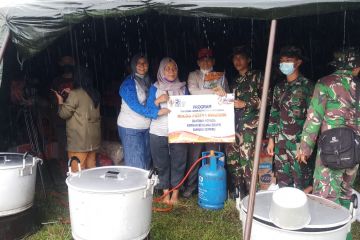 Bulog Peduli gelontorkan bantuan pangan untuk korban letusan Semeru