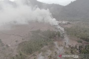 Pakar Unpad sebut erupsi Semeru tergolong dapat diperkirakan