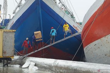 Peninggian tanggul Dermaga Sunda Kelapa tunggu Rencana Induk Pelabuhan
