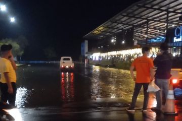 BMKG sebut rob di Kota Manado dipengaruhi garis pantai "seamless"