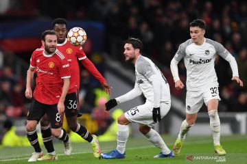 Manchester United juara grup F meski ditahan imbang Young Boys 1-1