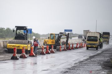 Perbaikan Jalan Tol Trans Sumatera
