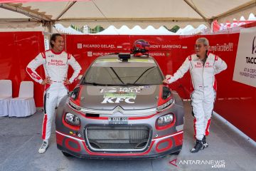 Sean Gelael tercepat pada "shakedown" Danau Toba Rally 2021