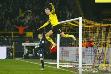 Erling Haaland pimpin Dortmund bungkam Greuther Fuerth