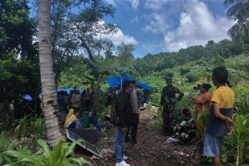 Lebih dari 4.000 warga Selayar mengungsi pascagempa Laut Flores