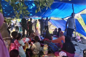 16.593 warga Kepulauan Selayar masih mengungsi pascagempa Larantuka
