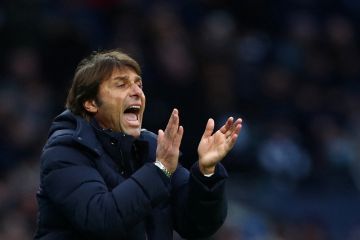 Conte desak pemainnya hati-hati setelah terpapar COVID