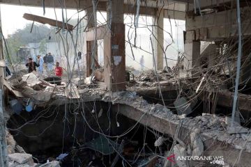 Ledakan gedung di Karachi Pakistan tewaskan 10 orang
