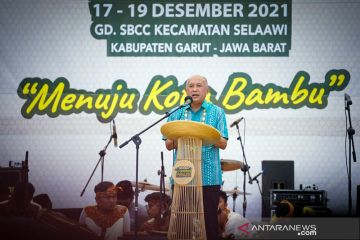 Menkop ajak menteri terkait kembangkan produk bambu Selaawi Garut