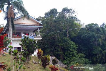 Mensos lepasliarkan satwa langka di Tahura Menumbing Bangka Barat