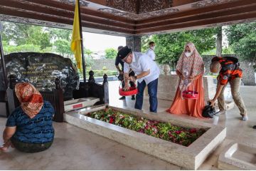 Ketua DPD LaNyalla ziarah ke makam Bung Karno