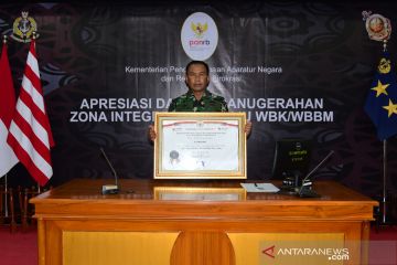 Korps Marinir TNI AL terima predikat WBK-WBBM dari Menpan RB