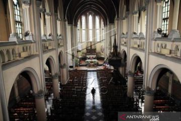 Persiapan Natal Gereja Katedral