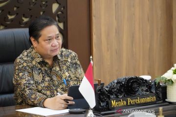 Peduli PMI, Airlangga dapat penghargaan tokoh inspiratif