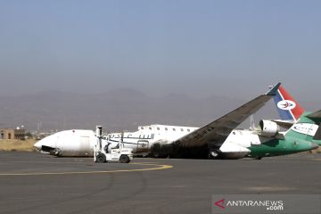 Dampak serangan koalisi Arab Saudi ke Bandara Internasional Sanaa Yaman