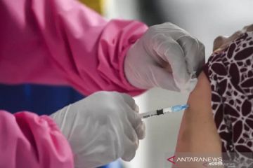 YLAM bersama Pemda-TNI AD bantu vaksinasi 7.000 warga Kalimantan
