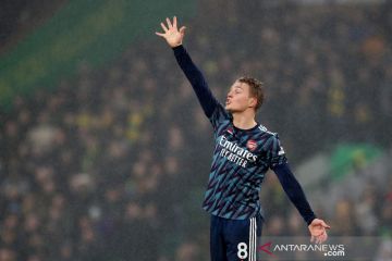 Arteta sanjung performa Odegaard walau tak cetak gol melawan Norwich