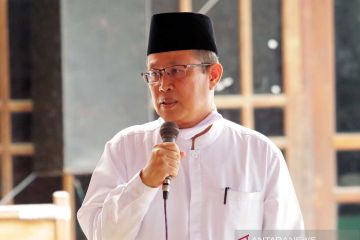 KH Mohammad Dian Nafi: Ucapan hari besar agama tidak perlu diributkan