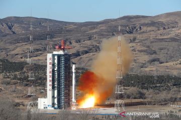 China luncurkan roket pengangkut Long March-4C