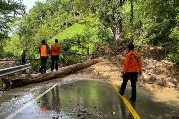 Basarnas siagakan personil di desa terdampak banjir di Sumba Tengah