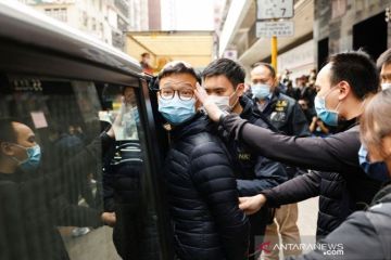 Jurnalis veteran Hong Kong Allan Au diciduk polisi