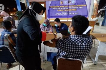 Polres Lhokseumawe periksa ketat sertifikat vaksinasi penumpang