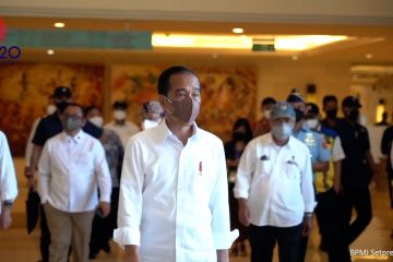 Presiden Jokowi tinjau infrastruktur akses lokasi KTT G20 di Bali