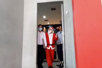 Aksi sinterklas jemput napi yang dapat remisi Natal