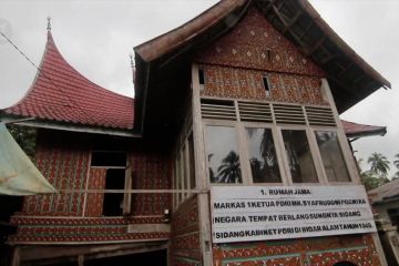 Napak tilas pemerintahan darurat Indonesia di Sumbar lewat sepeda