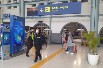 KAI Daop 1 Jakarta pastikan penumpang memenuhi persyaratan dan sehat