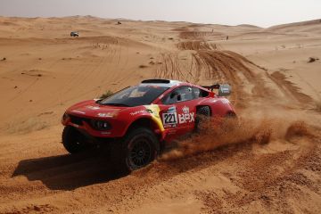 Terranova klaim etape 6 Dakar, Al-Attiyah pegang kendali