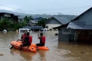 Longsor dan banjir landa sejumlah wilayah di kota Jayapura