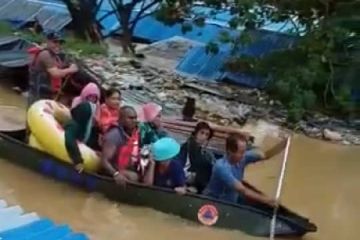 BPBD Kota Jayapura siapkan makanan siap saji untuk korban banjir