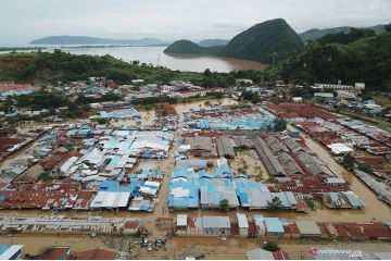 Pekan ini banjir melanda Jayapura, Gunung Dempo berstatus waspada