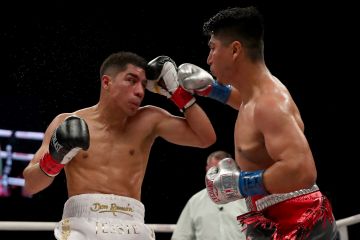 Mantan juara dunia empat divisi Mikey Garcia pensiun dari tinju