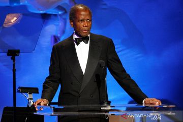 Aktor Sidney Poitier meninggal dunia