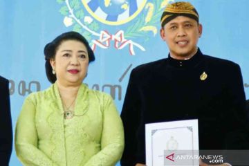 Tri Adhianto dianugerahi Kanjeng Raden Tumenggung Keraton Surakarta