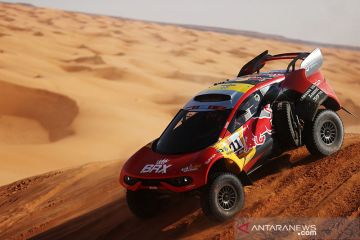 Loeb klaim etape 7 Dakar, Al-Attiyah masih pegang kendali klasemen